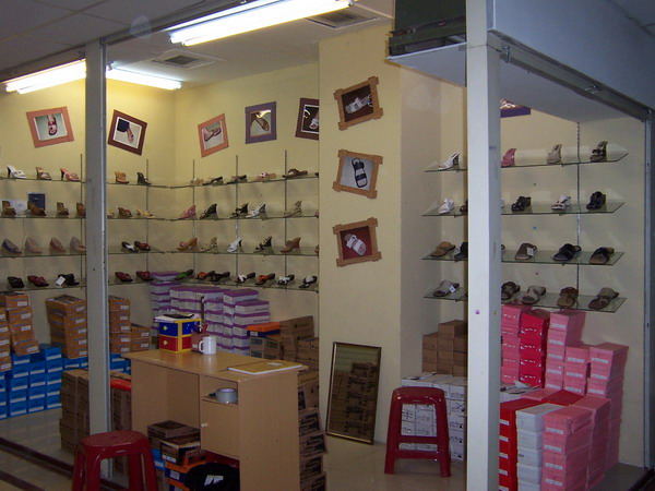 TDA Sepatu, Metro Tanah Abang
