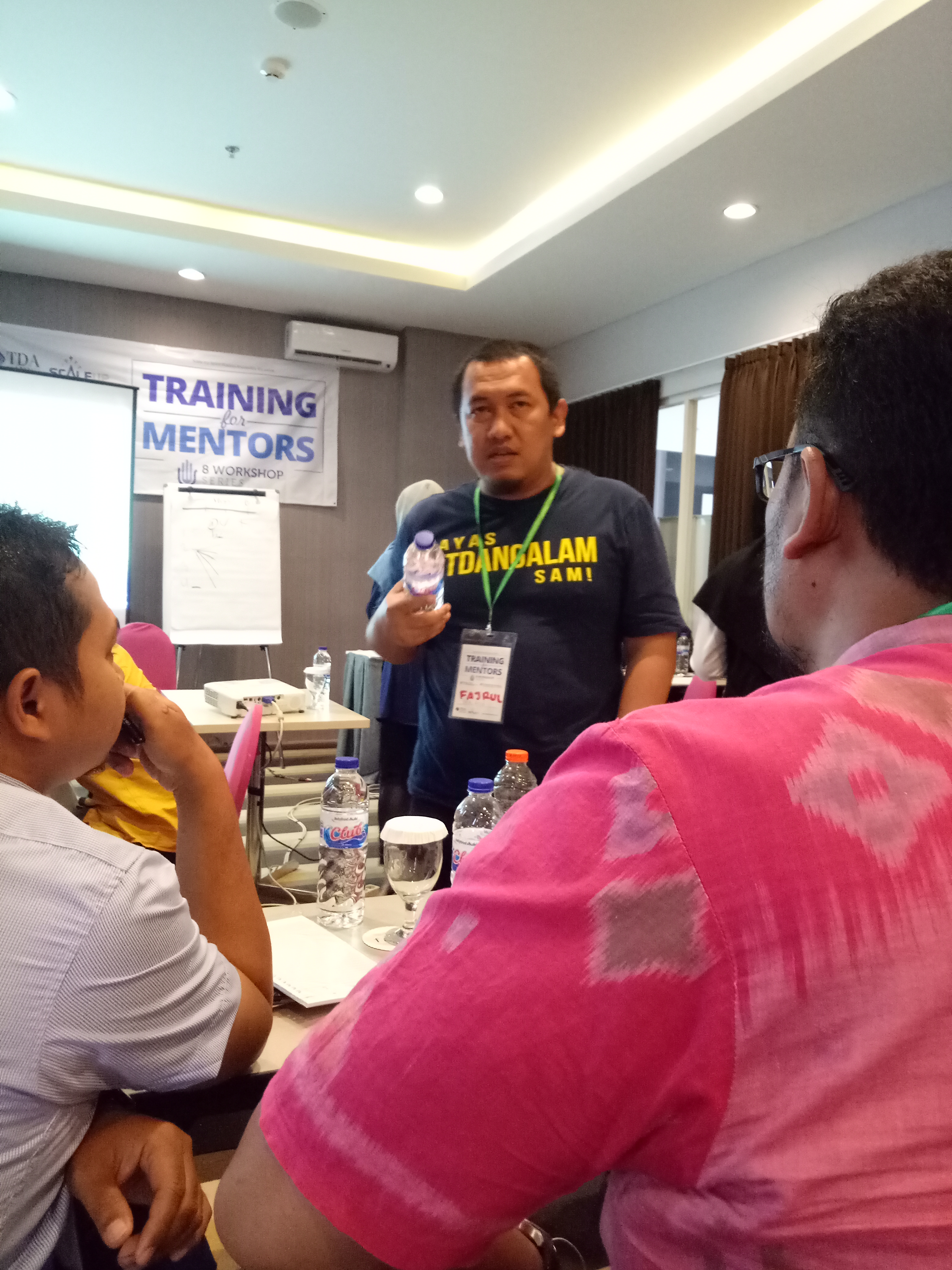 Training For Mentor (TFM) Batch #1 Jawa Timur, Komunitas Tangan Di Atas (TDA) 
