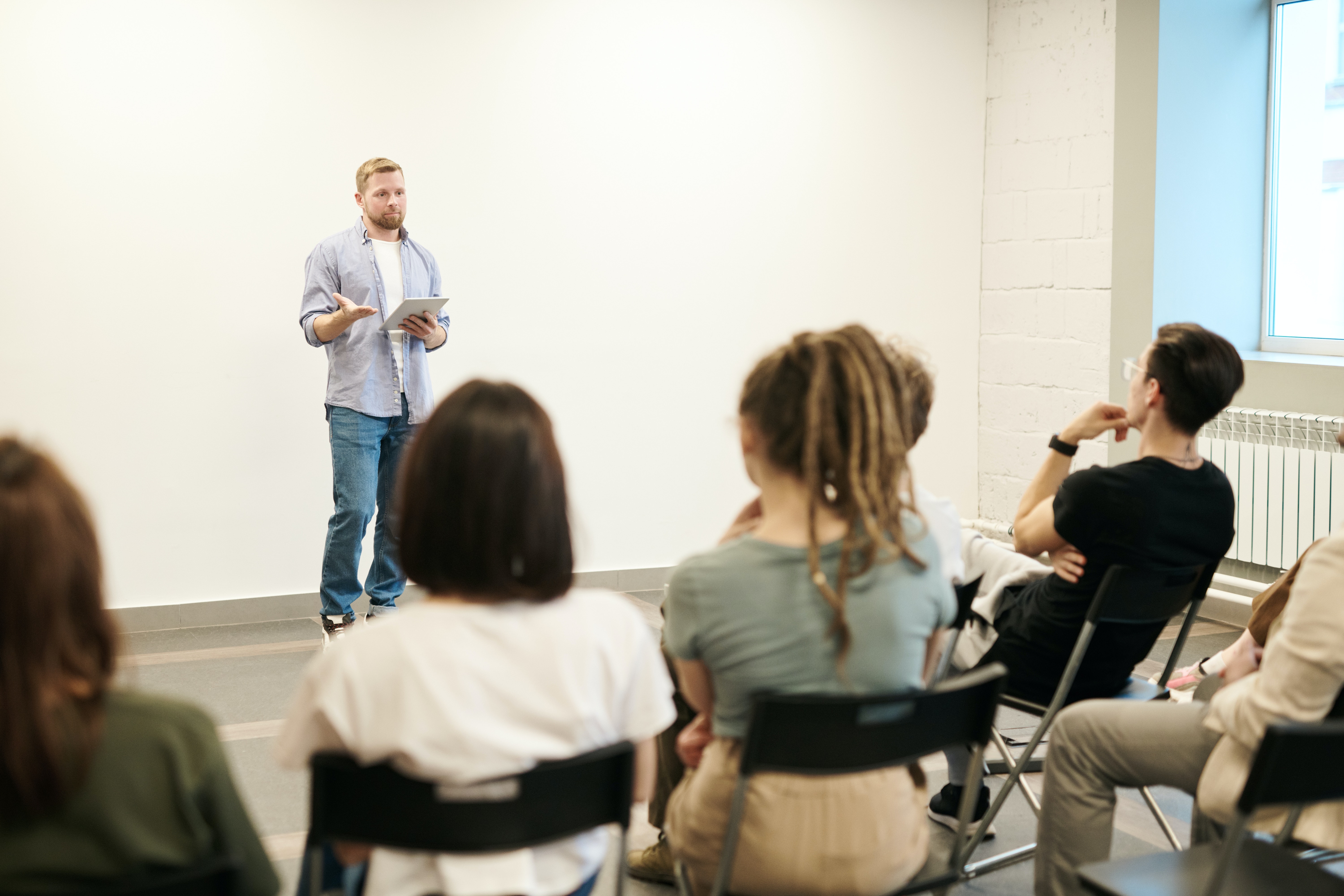 5 Cara Menjadi Public Speaker yang Hebat