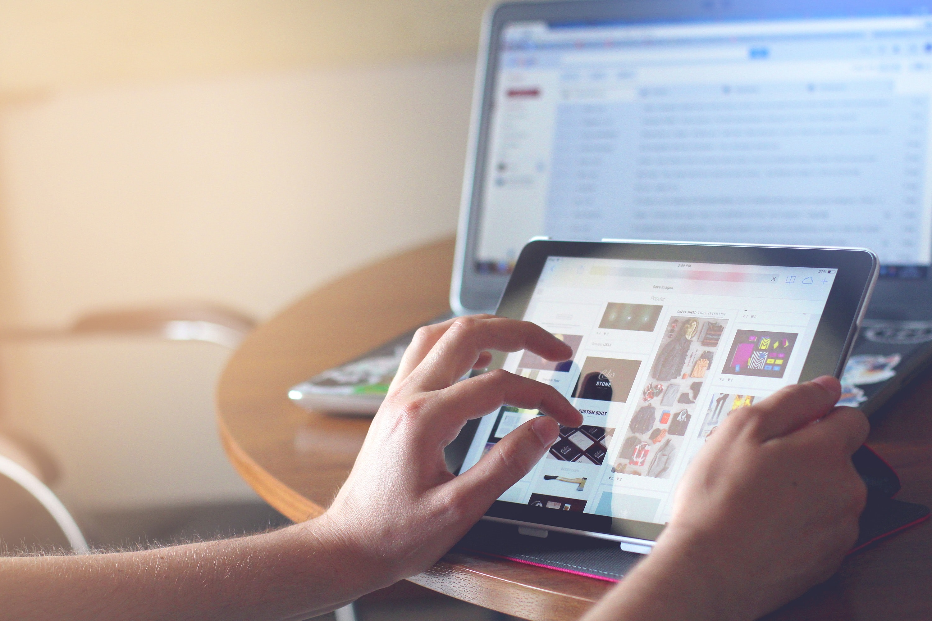 Memanfaatkan Peluang Bisnis E Commerce